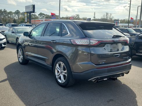 Used 2018 Ford Edge Titanium image 4