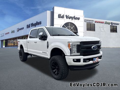Used 2017 Ford F250 Platinum w/ Platinum Ultimate Package image 1