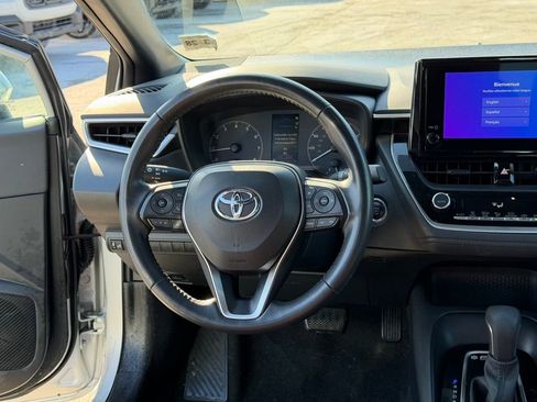 Used 2023 Toyota Corolla SE image 19