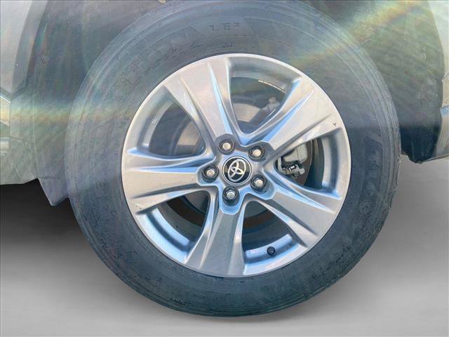 Used 2023 Toyota RAV4 XLE w/ Convenience Package AWD/4WD image 16