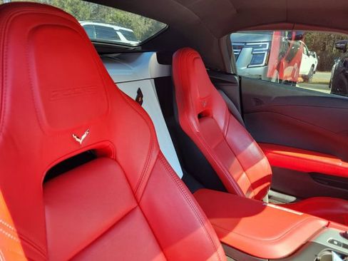 Used 2016 Chevrolet Corvette Z06 w/ Z07 Performance Package image 32