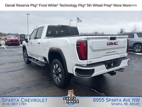 Used 2024 GMC Sierra 2500 Denali w/ Denali Reserve Package AWD/4WD image 5