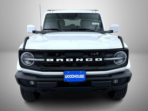 New 2026 Ford Bronco Outer Banks AWD/4WD image 2
