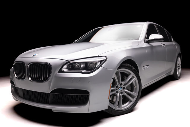 Used 2014 BMW 750i RWD image 1
