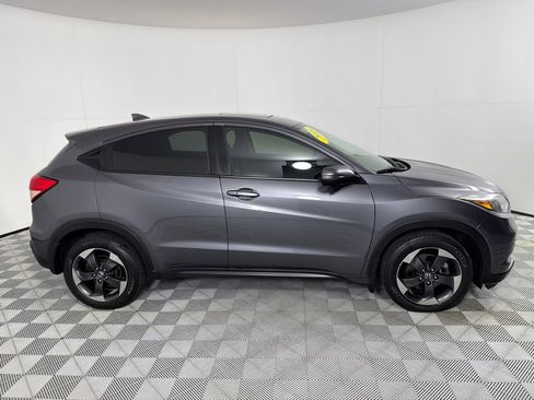 Used 2018 Honda HR-V EX image 4