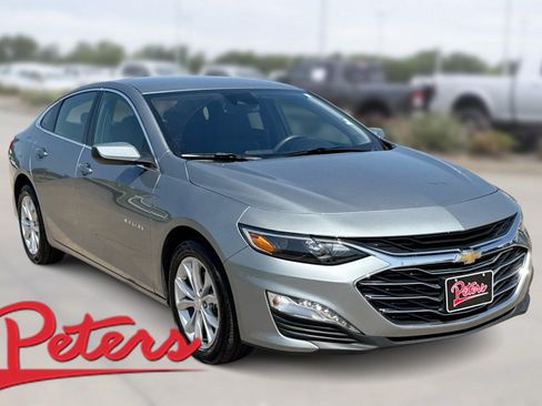 Used 2024 Chevrolet Malibu LT FWD image 1