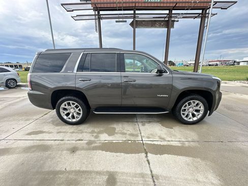 Certified 2019 GMC Yukon SLT w/ Open Road Package AWD/4WD image 15