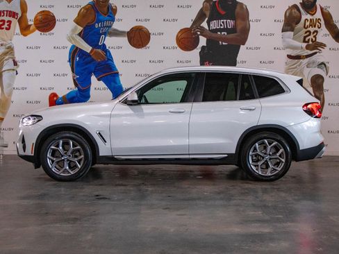 Used 2023 BMW X3 xDrive30i w/ Convenience Package image 18