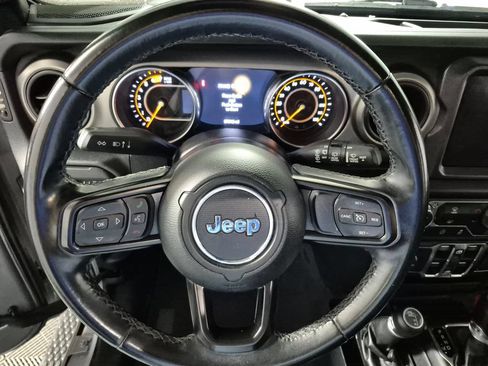 Used 2021 Jeep Wrangler Unlimited Sport w/ Sun And Sound Package AWD/4WD image 11