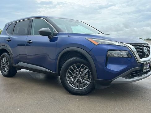 Used 2023 Nissan Rogue S FWD image 5