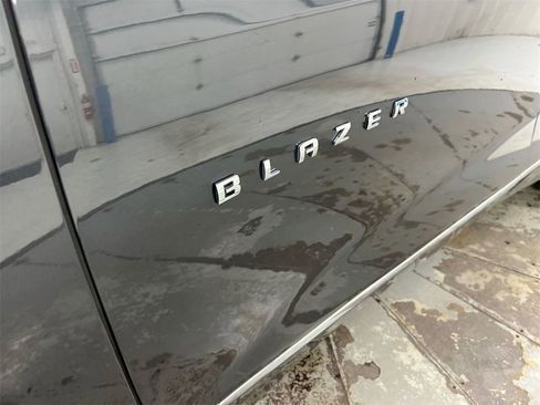 Used 2022 Chevrolet Blazer Premier w/ Enhanced Convenience Package image 28