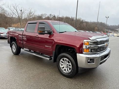 Used 2016 Chevrolet Silverado 2500 LT w/ LT Convenience Package image 7