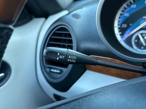 Used 2010 Mercedes-Benz SLK 300 image 27