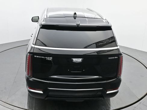 New 2026 Cadillac Escalade IQL Luxury w/ LPO, Floor Liner Package image 26