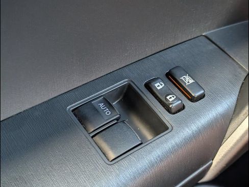 Used 2014 Scion tC FWD image 11