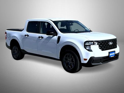 New 2026 Ford Maverick XLT AWD/4WD image 3