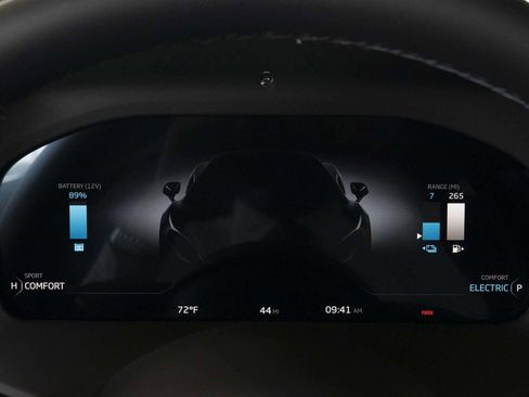 New 2026 McLaren Artura Spider RWD image 28