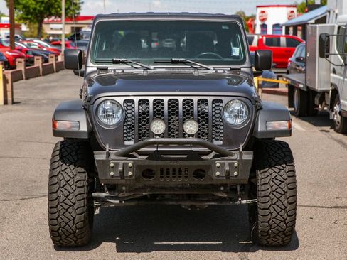 Used 2020 Jeep Gladiator Sport w/ Quick Order Package 23S AWD/4WD image 3