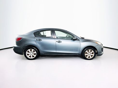 Used 2013 MAZDA MAZDA3 i SV FWD image 10