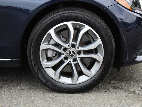 Used 2018 Mercedes-Benz C 300 C 300 4MATIC Sedan 4D image 35