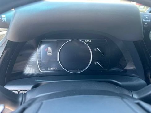 Used 2024 Lexus ES 300h Ultra Luxury w/ Accessory Package (Z1) FWD image 11
