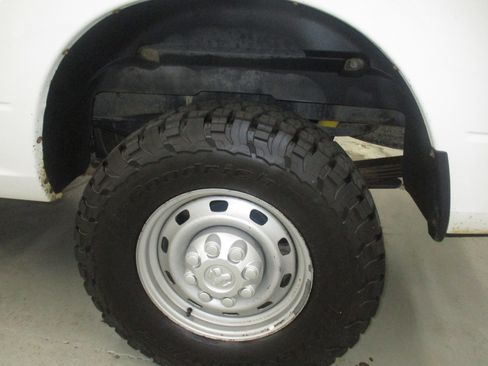 Used 2013 RAM 2500 Tradesman w/ Protection Group AWD/4WD image 6