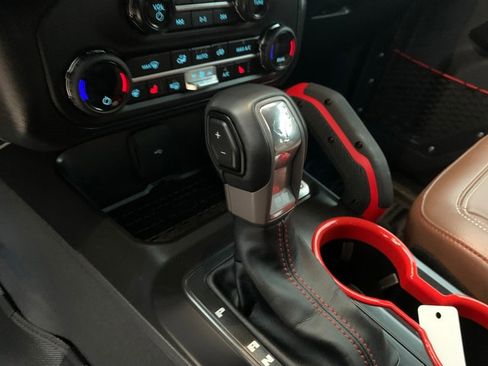 Used 2024 Ford Bronco Heritage Edition image 24