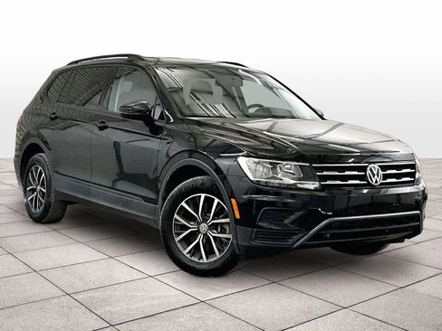 Used 2021 Volkswagen Tiguan S FWD image 2