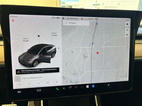 Used 2021 Tesla Model Y Long Range image 32