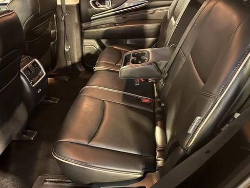 Certified 2020 INFINITI QX60 Pure image 24