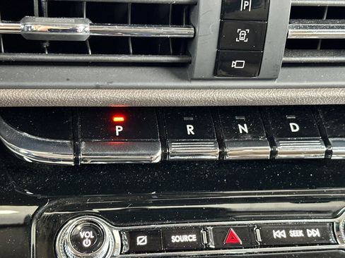 Used 2022 Lincoln Corsair Reserve w/ Elements Package image 21