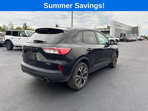 Used 2022 Ford Escape SE w/ SE Sport Appearance Package AWD/4WD image 7