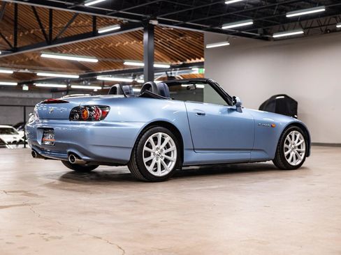Used 2006 Honda S2000 image 8