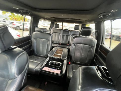 Used 2023 Jeep Grand Wagoneer Series II AWD/4WD image 43