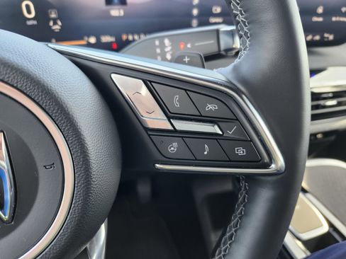 Used 2025 Buick Enclave Preferred image 13