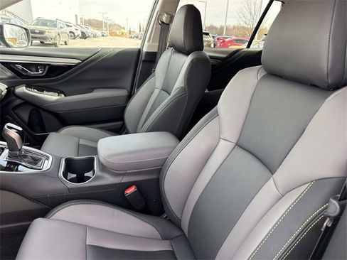 Used 2025 Subaru Outback Onyx Edition XT image 14