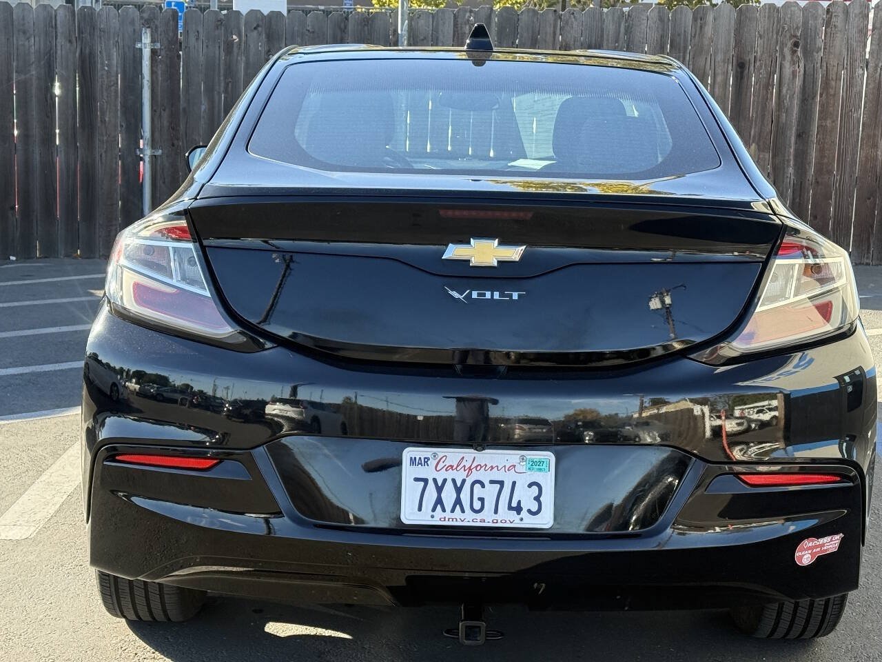 Used 2017 Chevrolet Volt LT FWD image 5
