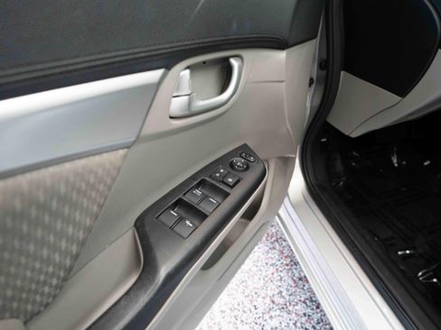 Used 2015 Honda Civic EX image 7