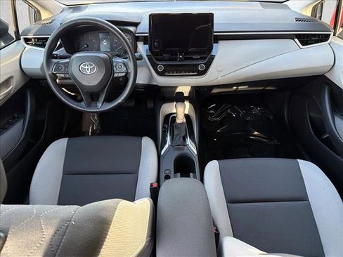 Certified 2023 Toyota Corolla LE image 24