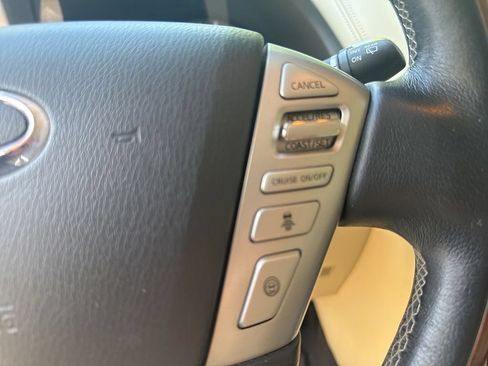 Used 2018 INFINITI QX80 4WD w/ Driver Assistance Package image 18