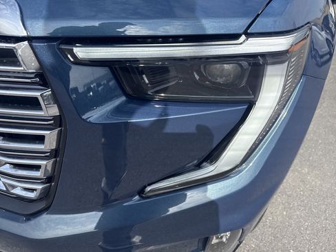 New 2026 GMC Acadia Denali AWD/4WD image 10