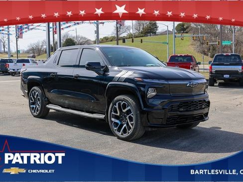 New 2025 Chevrolet Silverado EV RST image 1