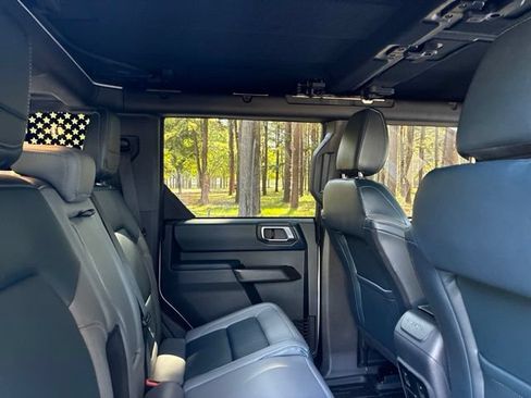 Used 2024 Ford Bronco Outer Banks AWD/4WD image 25
