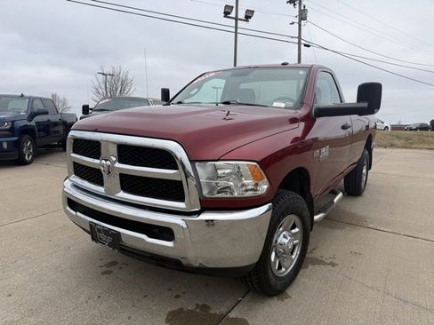 Used 2015 RAM 2500 Tradesman w/ Chrome Appearance Group image 4