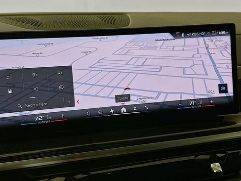 Used 2025 BMW X5 M60i image 16