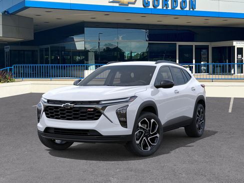 New 2026 Chevrolet Trax RS w/ Driver Confidence Package image 6