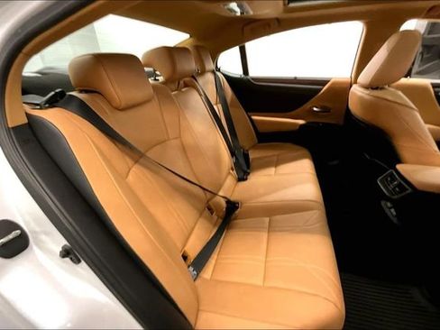 Used 2023 Lexus ES 350 Ultra Luxury w/ Accessory Package (Z2) FWD image 25