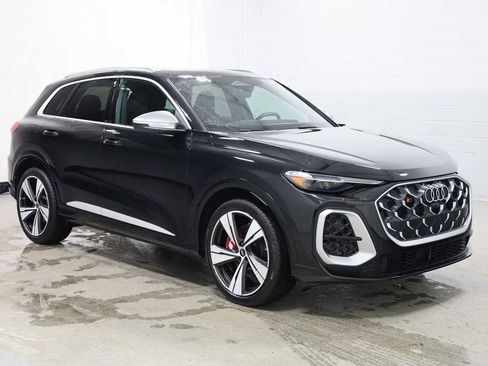 Certified 2025 Audi SQ5 Premium Plus w/ Premium Plus Package image 13