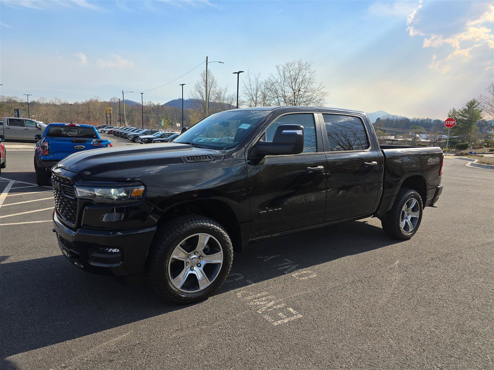 Used 2025 RAM 1500 Tradesman w/ Off Road Group AWD/4WD image 8