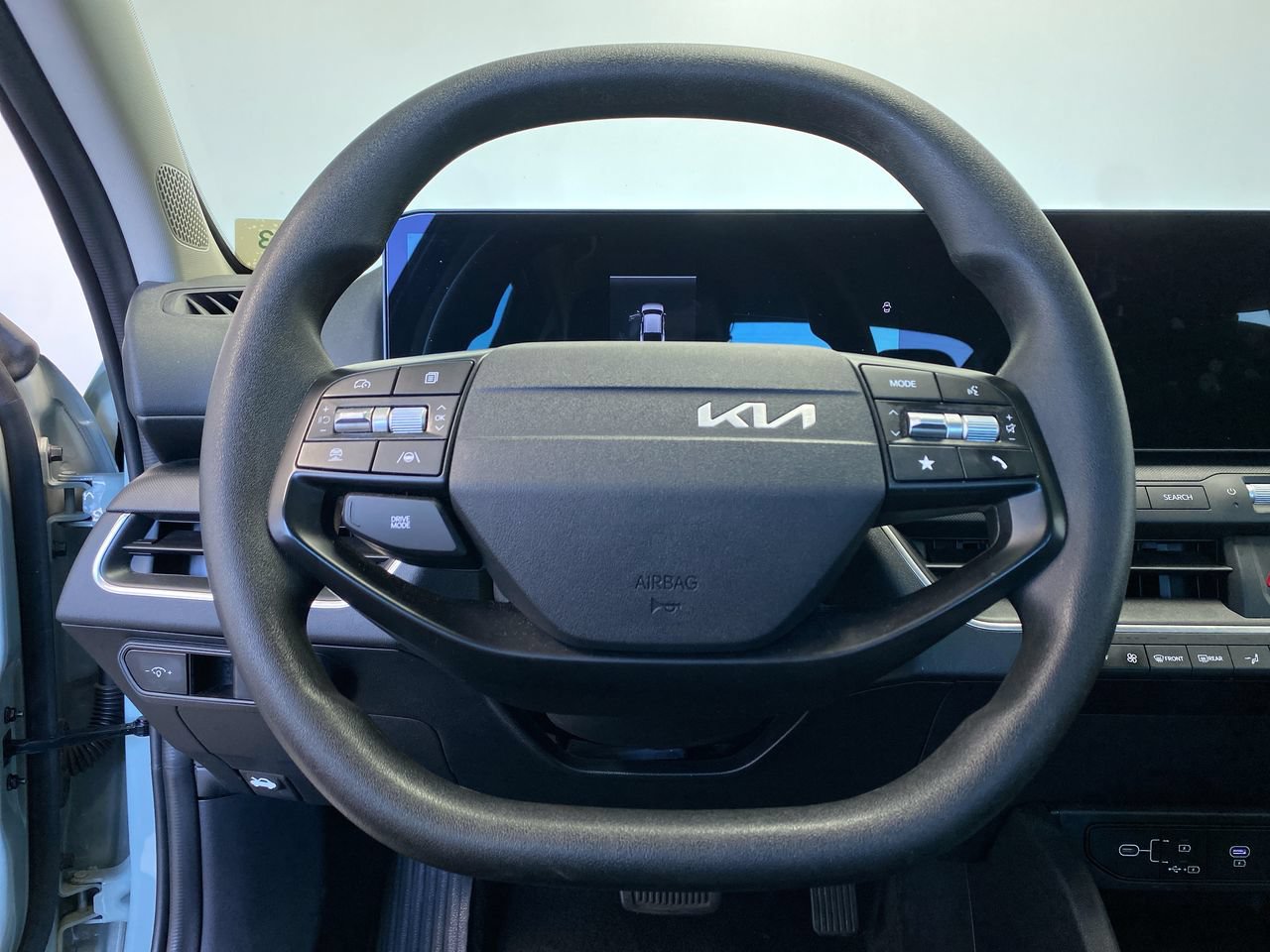 Certified 2025 Kia K4 FWD image 21